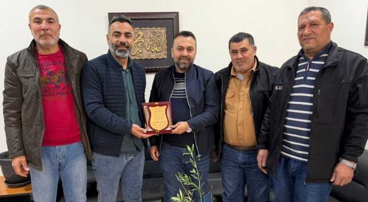 راميا تقدّم درع شكر لمدير وحدة إدارة الكوارث في اتحاد بلديات قضاء صور