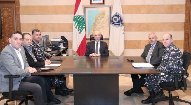 الحجار يترأس اجتماعًا أمنيًا موسعًا ويؤكد: حفظ الاستقرار أولوية والالتزام بالأصول القانونية للتظاهر