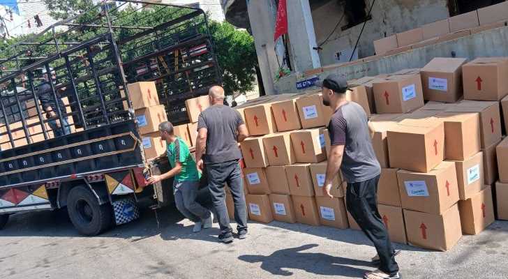 بلدية راميا تختتم حملة توزيع أكثر من ألف حصة للأهالي في بيروت والجنوب