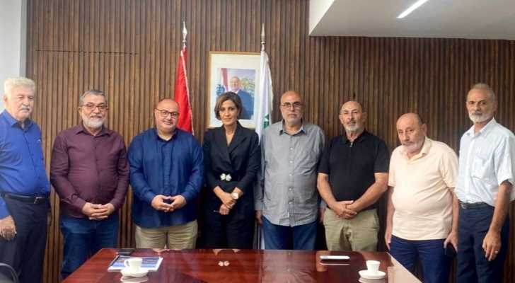 بلدية رشاف تعرض على وزيرة البيئة تداعيات العدوان الإسرائيلي واحتياجات الأهالي