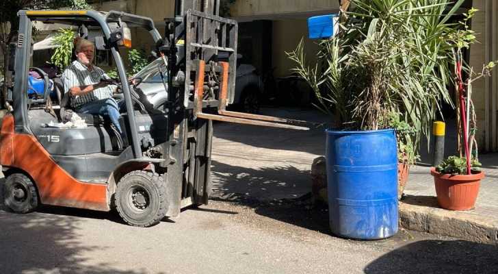 بلدية بيروت تواصل حملة إزالة التعديات والمخالفات عن الأملاك والأرصفة العامة