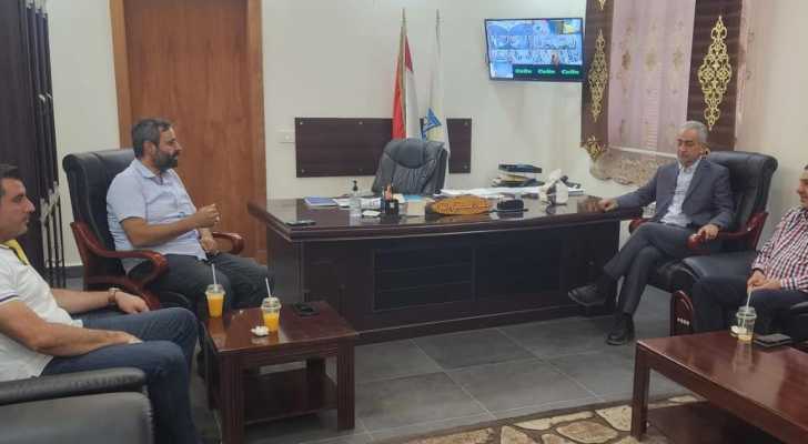 بلدية بعلبك تؤازر المدارس الرسمية .. للمساهمة بكل هو مطلوب خدمةً للأهالي ضمن الإمكانيات المتاحة