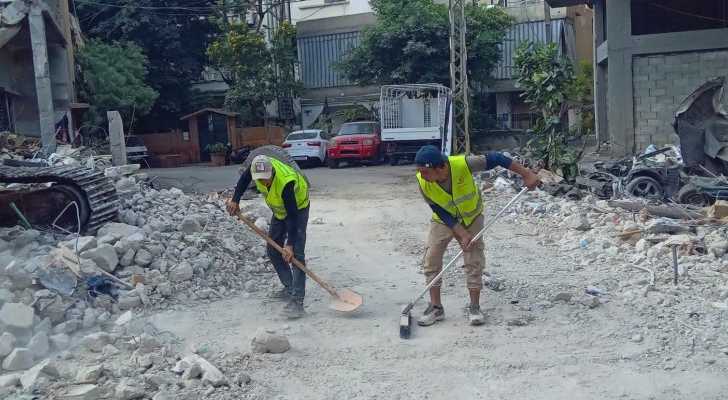 بلدية برج البراجنة تواصل فتح الطرق ورفع الردميات في محيط