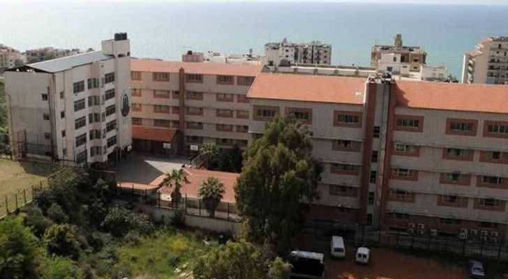 بلدية الخيام تشيد بدور جمعية المبرات الخيرية في احتضان العائلات والطلاب خلال النزوح