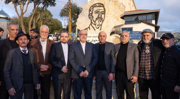 بلدية المعيصرة تكرّم السفير الإيراني وتسلَّم هبة لإنارة الطرقات