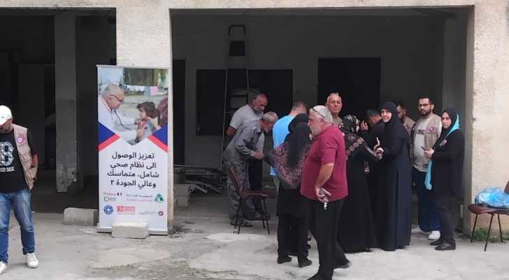 بلدية حومين الفوقا توزّع حصصًا من مواد التنظيف على الأهالي والنازحين بالتعاون مع مؤسسة عامل
