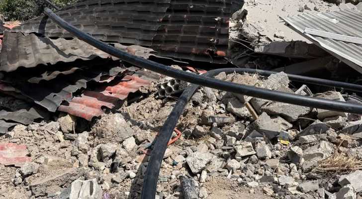 إعادة تأهيل خط مياه متضرر في برج رحال