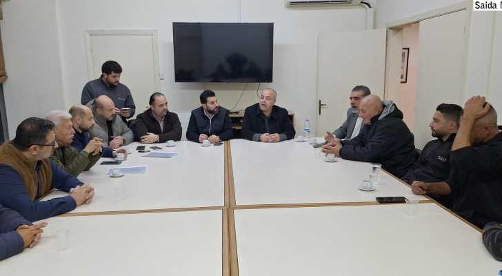 أصحاب بسطات السمك قدّموا اعتذارهم في بلدية صيدا متعهدين بالبقاء تحت سقف القانون والإلتزام بقرارات البلدية 