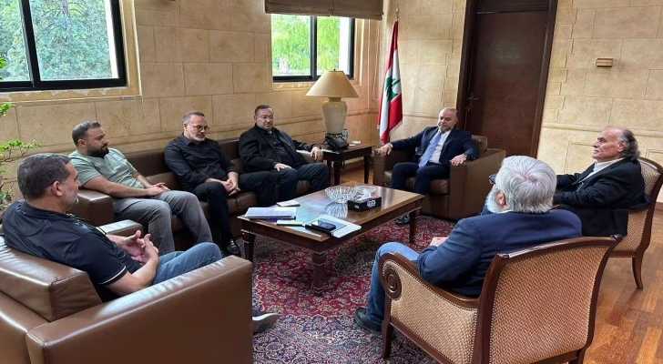 بلدية بنت جبيل تبحث مع مجلس الإنماء والإعمار أولويات التعافي وإعادة إعمار المدينة