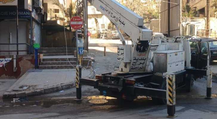 بلدية برج البراجنة تتابع إصلاح أعطال الكهرباء ورفع الأنقاض في المناطق المتضررة