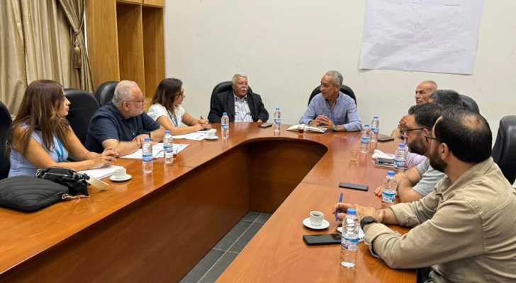 اجتماع في بلدية بعلبك للبحث بمشاريع مؤسسة مياه البقاع وآلية استمرارها