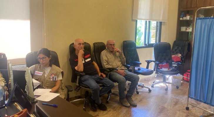 بلدية المزاريب وعرستا تنظم يومًا طبيًا مجانيًا يشمل معاينات منزلية للمرضى وكبار السن