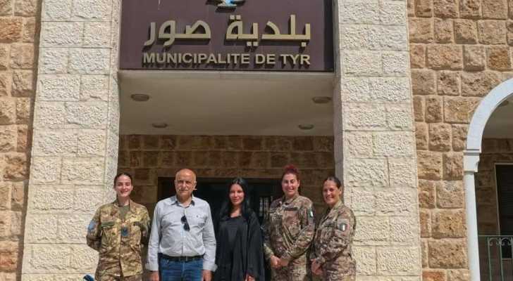 بلدية صور تبحث مع «اليونيفيل» برنامج عمل مشترك لدعم المرأة والطفل