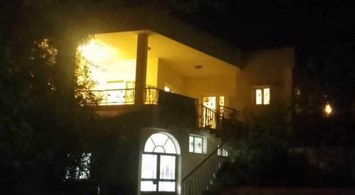 بلدية السلطانية تعيد التغذية الكهربائية إلى عدد من الأحياء وتواصل استكمال إصلاح الشبكة المتضررة