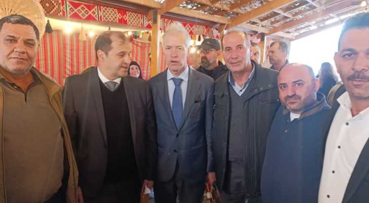نظمت الجمعية اللبنانية للدراسات لقاءً بهدف البحث في شؤون المنطقة وتعزيز التعاون الإنمائي في القرية الزراعية ببعلبك، بحضور السفير البلجيكي.