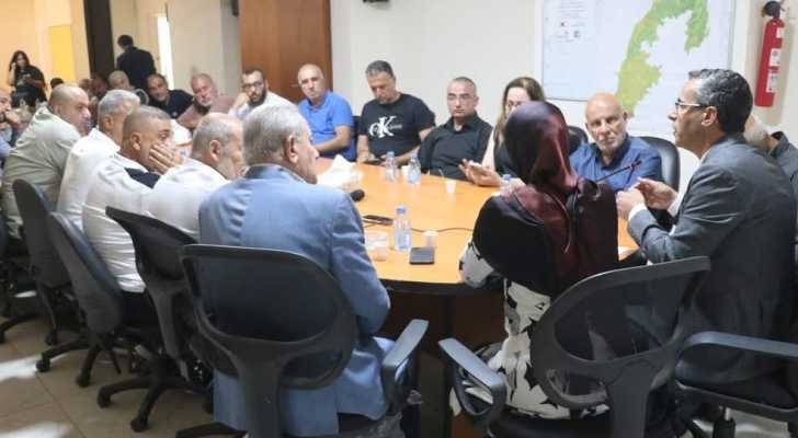 اتحاد بلديات قضاء صور يبحث مع وزير الزراعة دعم القطاع الزراعي وتعويض أضرار العدوان