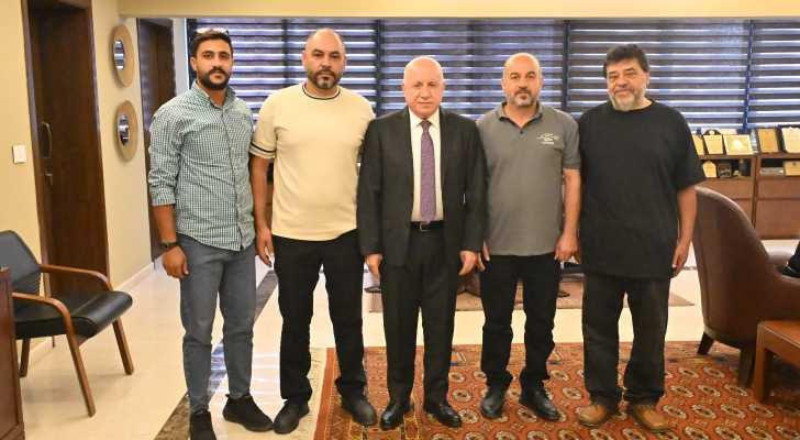 بلدية كونين تبحث مع رئيس مجلس الجنوب أوضاع الأهالي النازحين واحتياجاتهم