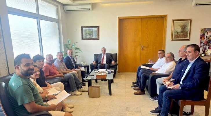 وزير الزراعة يؤكد دور البلديات في حماية الموارد الطبيعية ودعم المزارعين