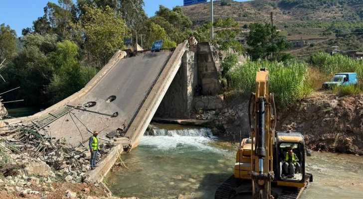 بلدية قاقعية الجسر تثمن استحداث ممر مؤقت قرب الجسر المدمر جراء العدوان الإسرائيلي