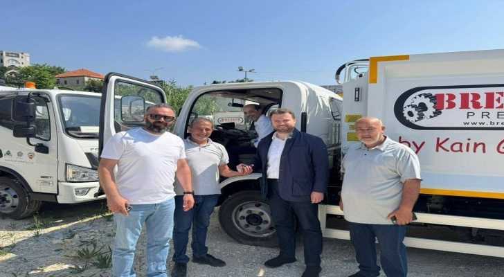 بلدية عربصاليم تضع مركبة جديدة لجمع النفايات في الخدمة