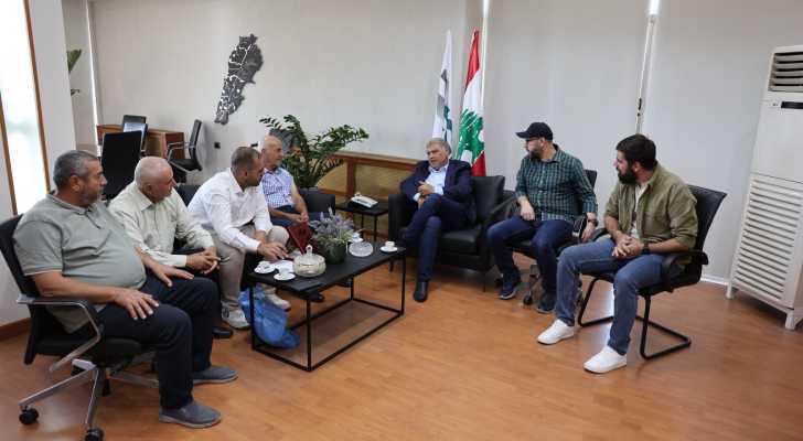 وفد من بلدية زبقين زار مدير عام 
