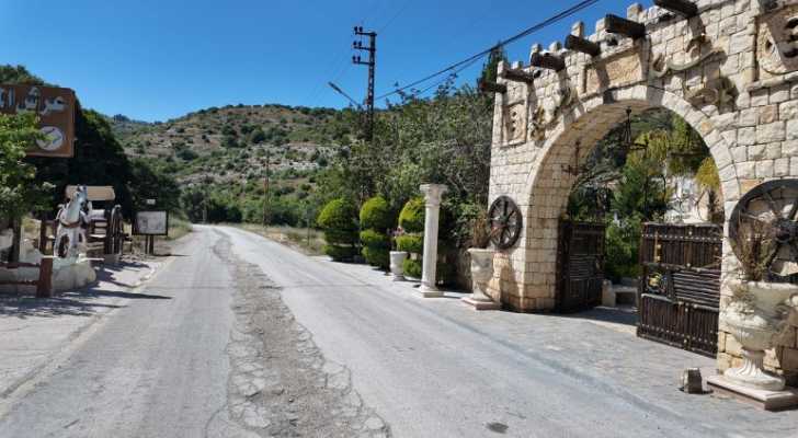 الطرقات المتضررة في الجنوب: من يُصلح ما دمره العدوان؟