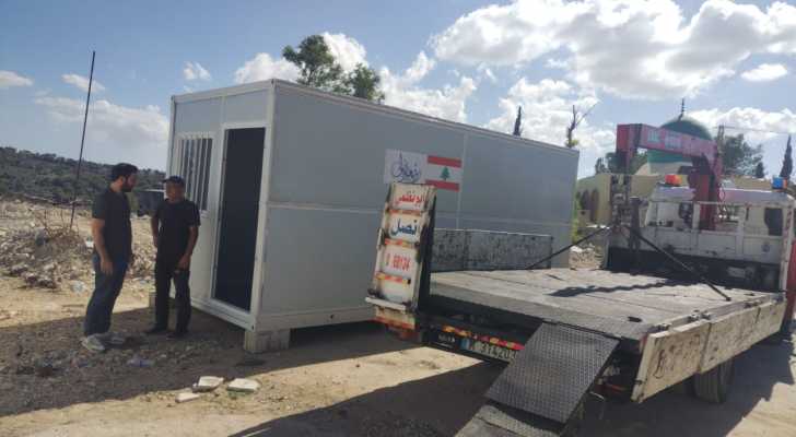 بلدية حانين تستلم بيتًا جاهزًا من جمعية 
