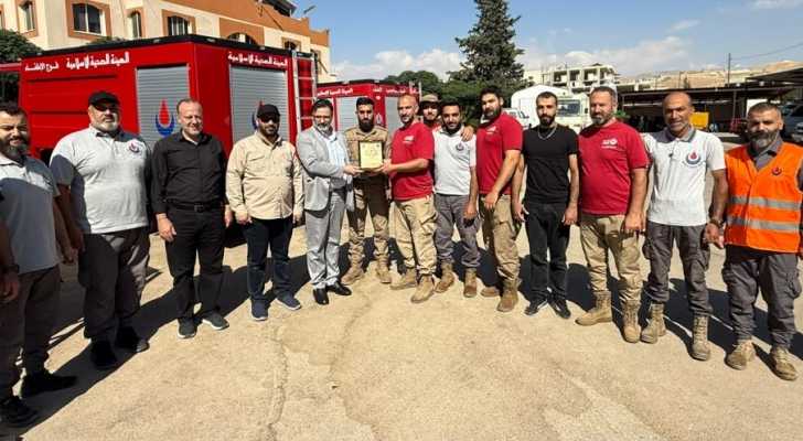 رئيس بلدية بعلبك يكرّم عناصر الدفاع المدني تقديرًا لجهودهم في خدمة المدينة