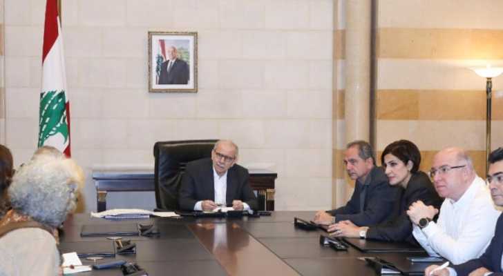 سلام يترأس اجتماعًا وزاريًا لمتابعة أوضاع النازحين وتسهيل وصول المساعدات