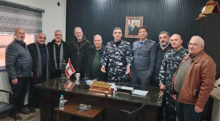 مخاتير قضاء بعلبك يزورون مسؤول وحدة الدرك للتهنئة بالأعياد