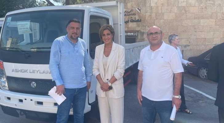 اتحاد بلديات قضاء بنت جبيل يتسلّم شاحنة آلية «بيك أب» لدعم إدارة ملف النفايات