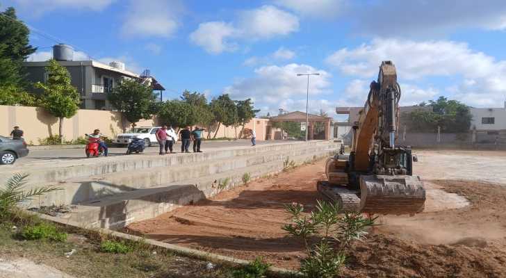 بلدية البيسارية تبحث إطلاق مشروع لتأهيل ملعب ثانوية الشهيد مصطفى شمران