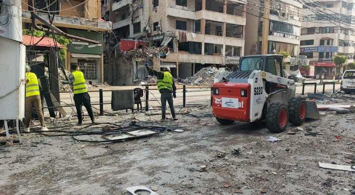 بلدية الغبيري تواصل رفع الركام وفتح الطرقات