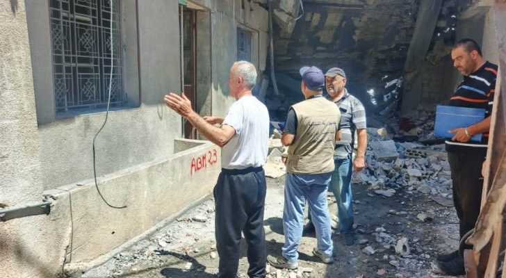 بلدية مشغرة تواكب أعمال الكشف على المنازل المتضررة جراء الحرب