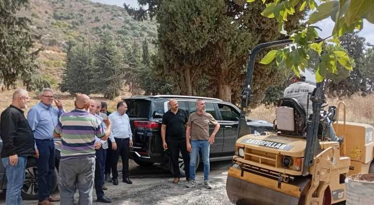 بلدية كفررمان تتفقّد أعمال تعبيد الطرقات في البلدة