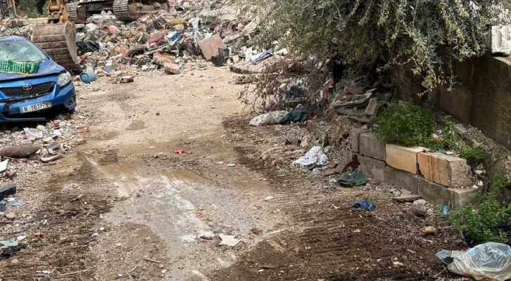 بلدية النميرية تنجز أعمال إزالة الردم وفتح الطريق المتضرّر جرّاء العدوان الإسرائيلي