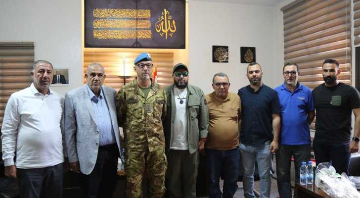 وفد من الكتيبة الإيطالية في اليونيفيل يزور بلدية الشهابية