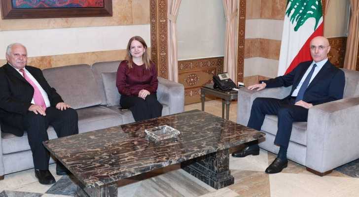 وزير الداخلية يطّلع مع قائمقام مرجعيون على أوضاع القرى الحدودية واحتياجات الأهالي الصامدين