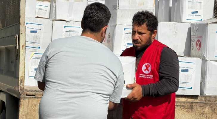 بلديتا المروانية وكوثرية الرز تتسلّمان مساعدات إغاثية من جمعية