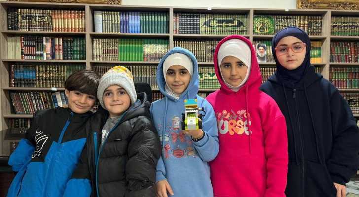 بلدية جبشيت تعزّز مهارات الأطفال التقنية بدورة برمجة وصناعة