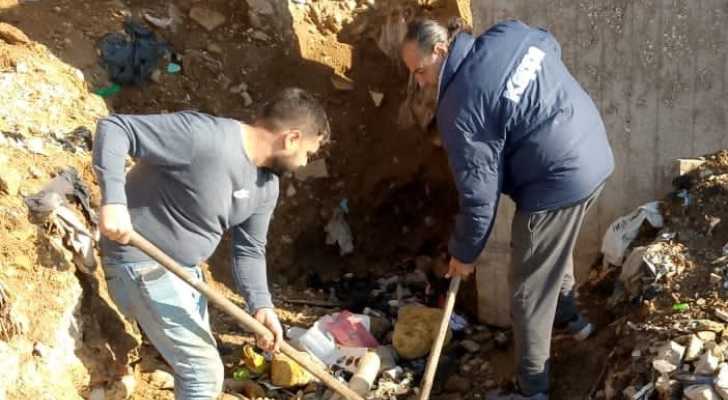 بلدية الميناء تواصل أعمالها بعد المنخفض الجوي وتدعو إلى الحفاظ على النظافة العامة