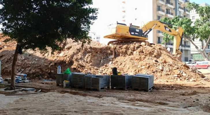 تأهيل الأرصفة تحت جسر يريفان ضمن مشروع تطوير سوق برج حمود