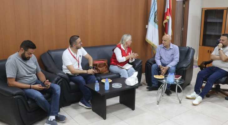 اتحاد بلديات صور يعرض تجربته الإغاثية أمام وفد منظمة حماية الطفل في لبنان