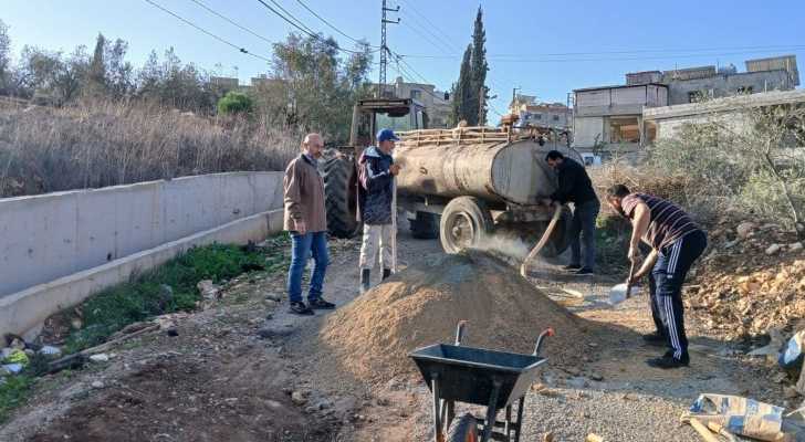 بلدية مجدل سلم تنهي أعمال صيانة طريق وادي المغارة