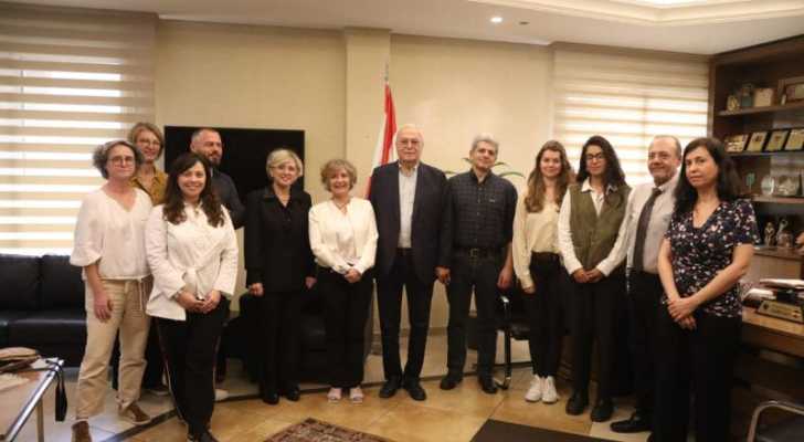 بلدية برج حمود تبحث ووكالة