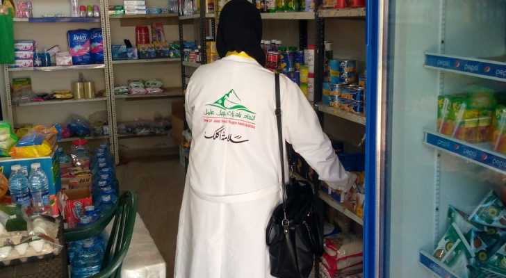 بلدية برج قلاوية تُنفّذ جولة رقابية ثالثة على المؤسسات الغذائية بالتنسيق مع اتحاد بلديات جبل عامل