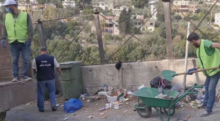 بلدية خربة سلم تُتابع المرحلة الثانية من حملة النظافة بالتعاون مع جمعية العمل ضد الجوع
