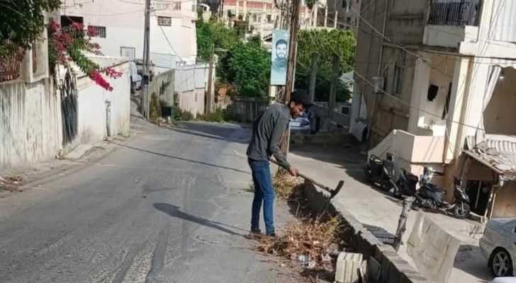 بلدية برج رحال تستكمل أعمال التنظيف وإزالة النفايات في مختلف أحياء البلدة