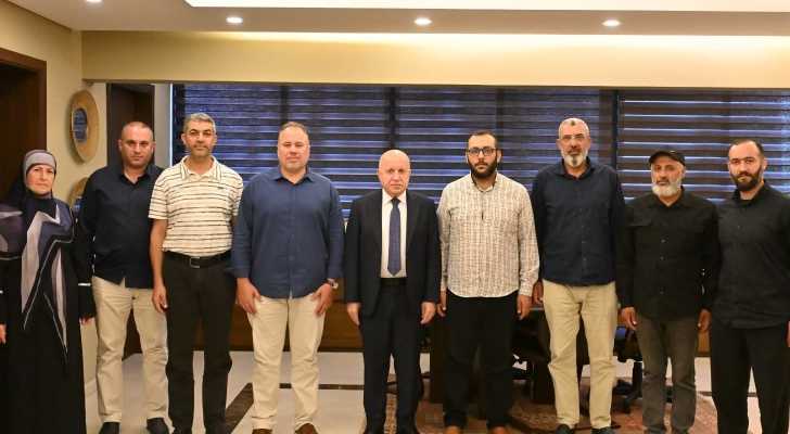 بلدية ديرقانون النهر تناقش مع مجلس الجنوب أولويات مرحلة ما بعد العدوان