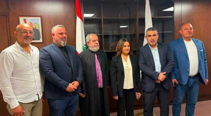 بلدية علما الشعب تتابع مع وزارة الشؤون الاجتماعية احتياجات الأهالي وبرامج الدعم